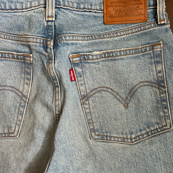 levi’s Wedgie Jean size 27 like new - Picture 4 of 5